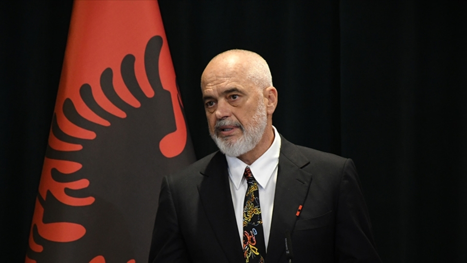 Arnavutluk Başbakanı Rama: Yapay zeka hükümetin parçası olabilir