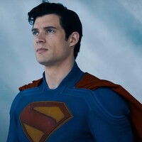 Göğsündeki 'S' Superman'in 'S'si değilmiş!
