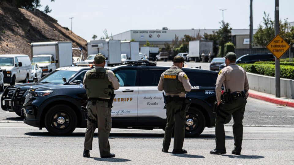 Los Angeles'ta polis yerleşkesinde patlama: 3 ölü