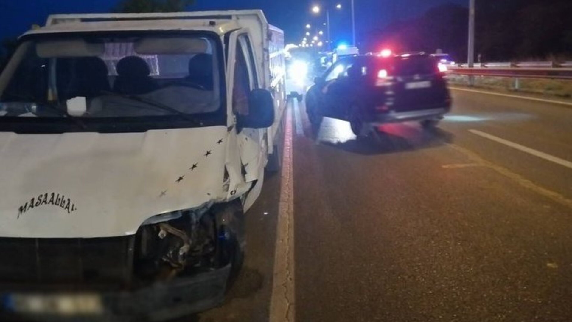 Samsun'da Korkunç Kaza: Kamyonet ile Otomobil Çarpıştı, 5 Kişi Yaralandı!