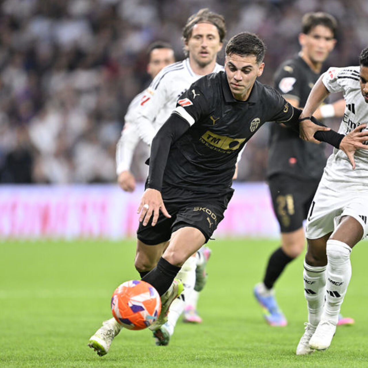 Enzo Barrenechea Benfica'da