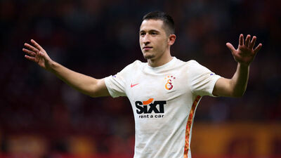 Galatasaray'da ayrılık!