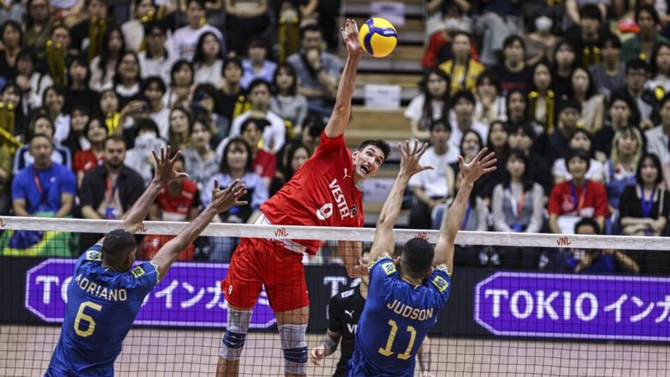 Efeler, Brezilya'ya diş geçiremedi