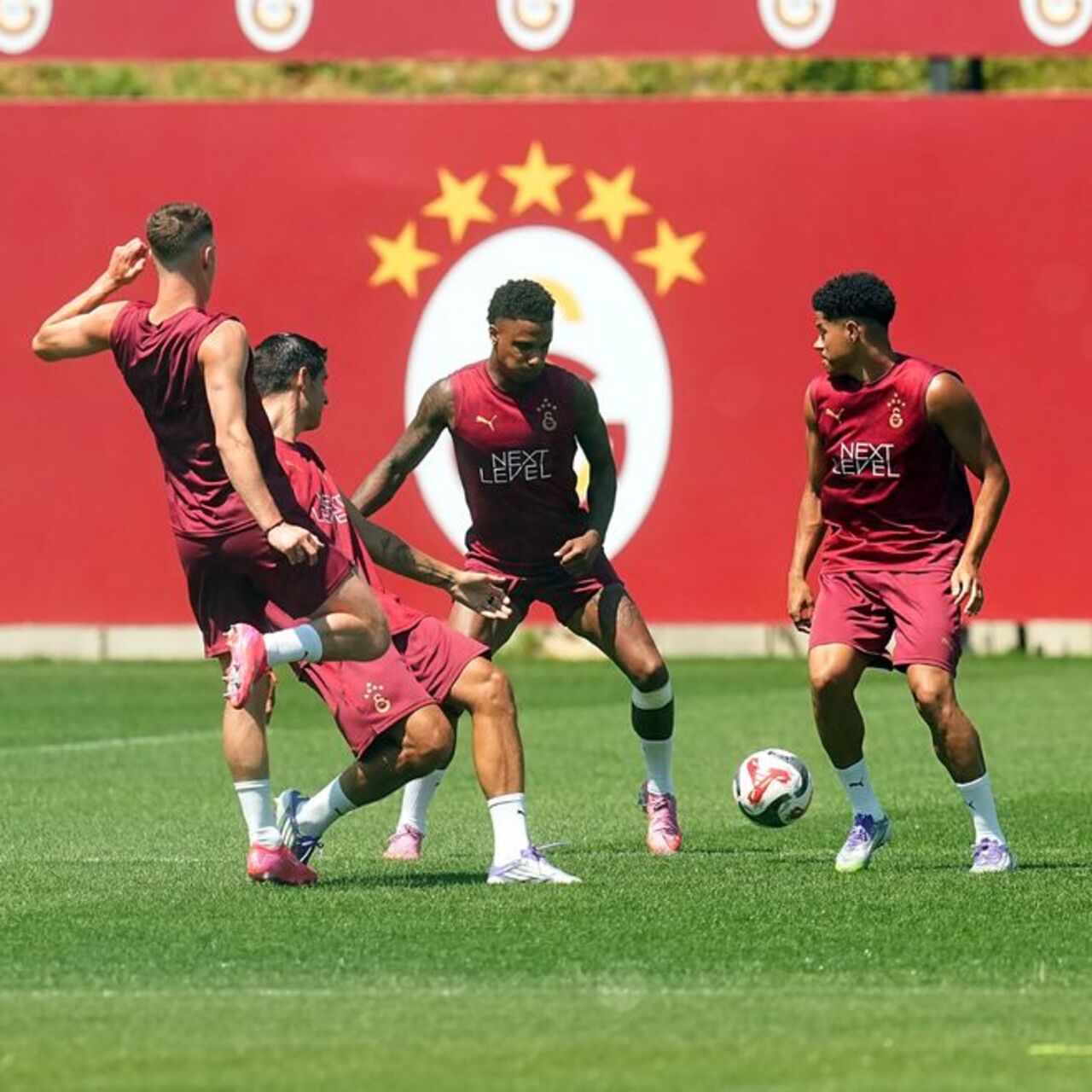 Galatasaray'da hazırlıklar sürüyor
