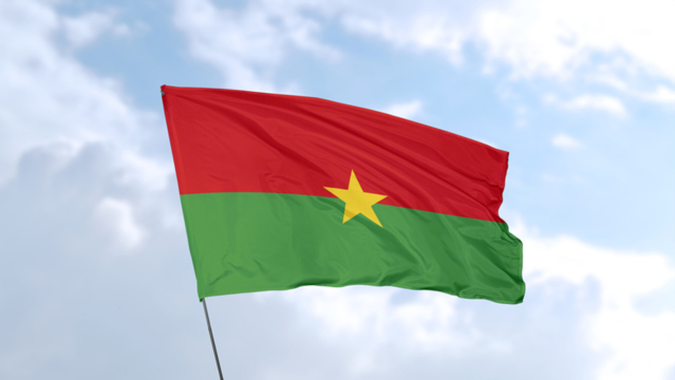 Burkina Faso bayrağı nedir?