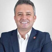 İki isim Gelecek Partisi'nden istifa etti