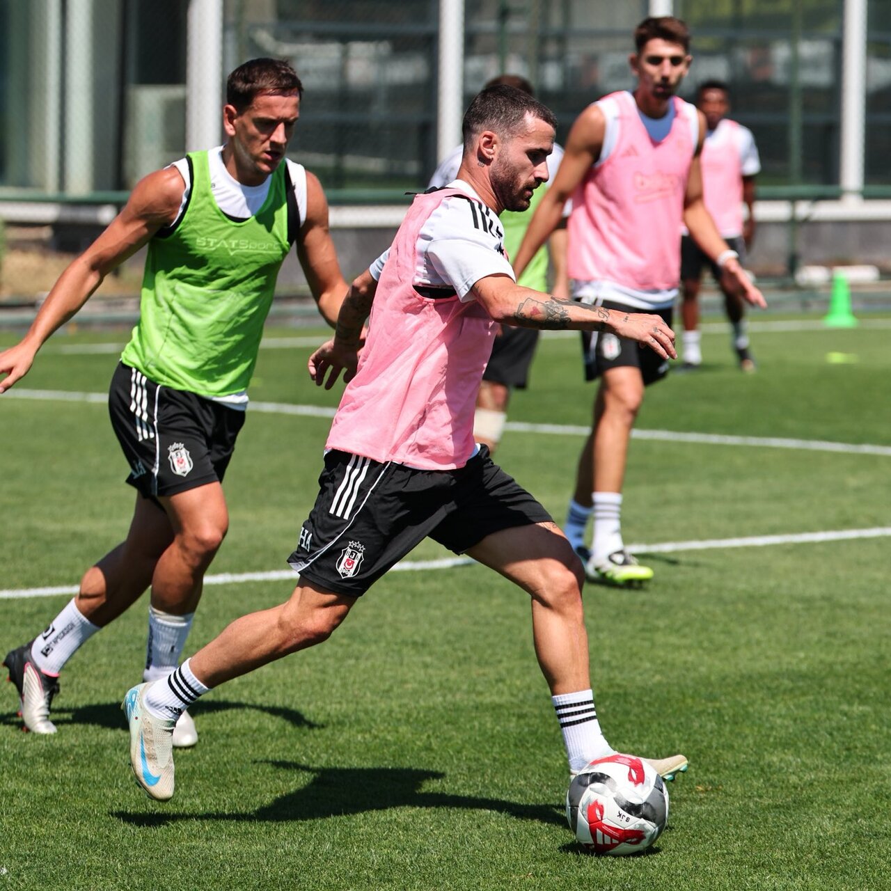 Beşiktaş, Shakhtar mesaisine başladı