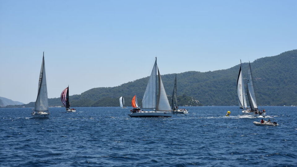 Cumhurbaşkanlığı Yat Yarışları'nın Kıbrıs etabı başladı