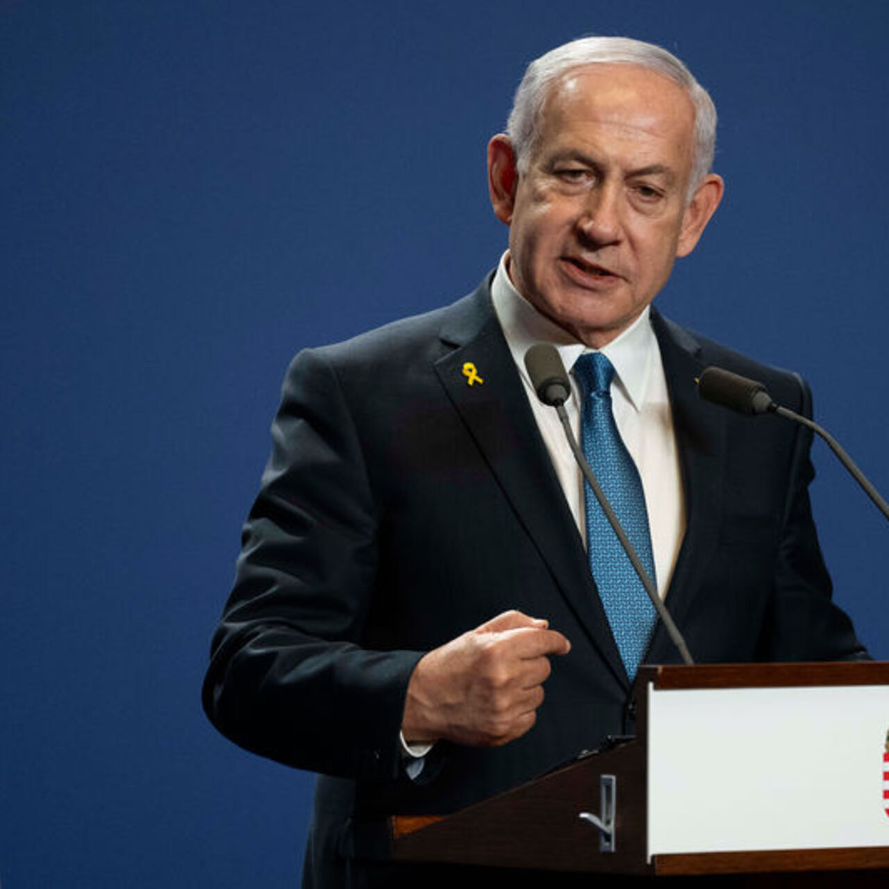 Netanyahu zehirlendi, tedavi altına alındı