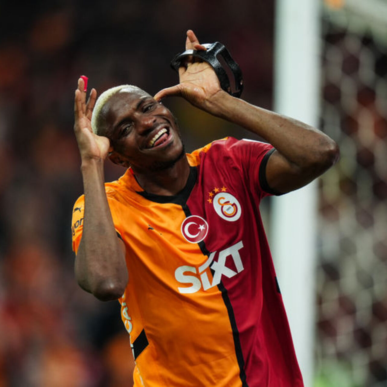 Osimhen'de işlem tamam: Anlaşma sağlandı!