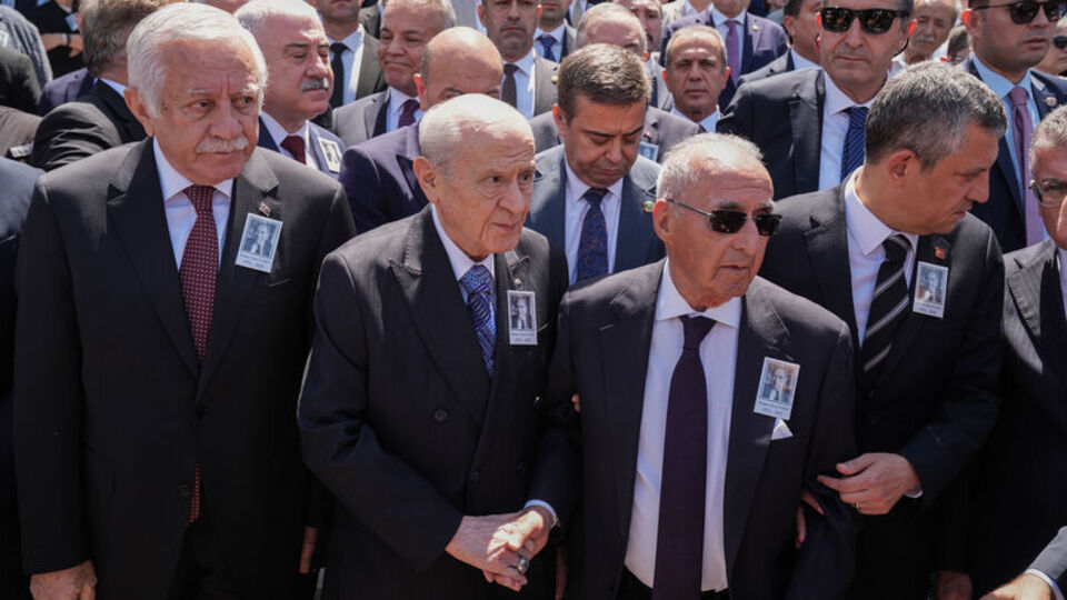 Altan Öymen için Meclis'te tören