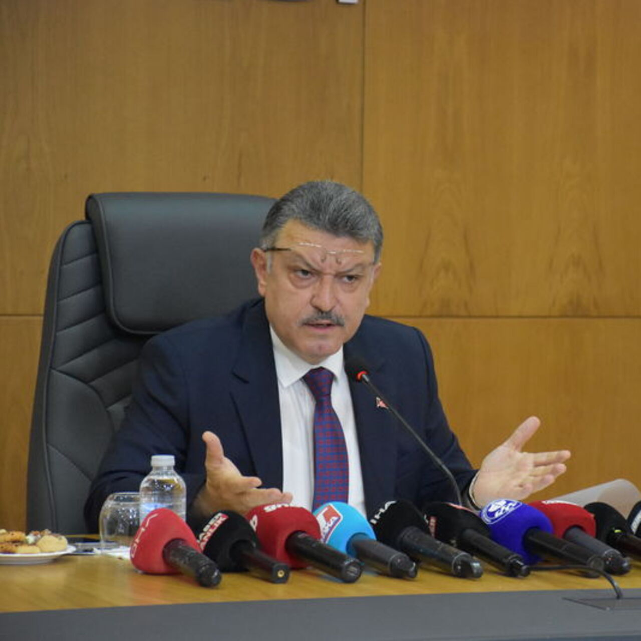 Genç: Çelik tutuksuz yargılanmalı