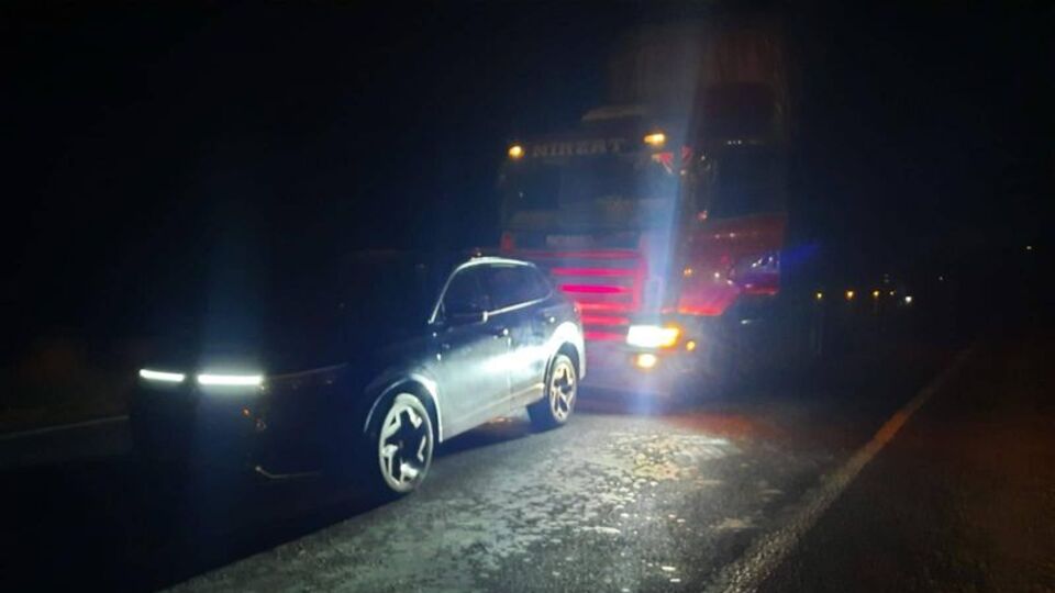 Belediye başkanı, trafik kazasında yaralandı