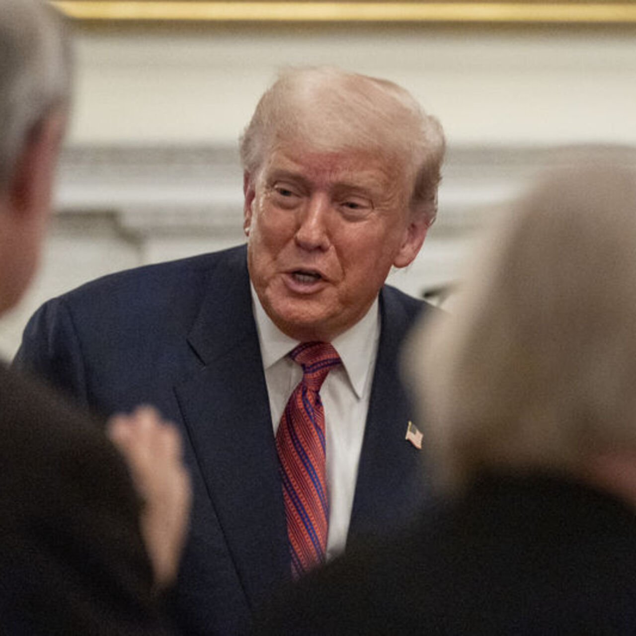 Trump yönetimine dava