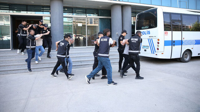 Bursa'da "Çetkinler" suç örgütü çökertildi