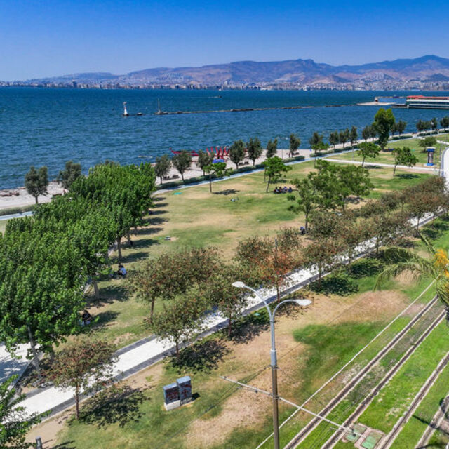 İzmir'de park bahçe abonelikleri iptal edilecek