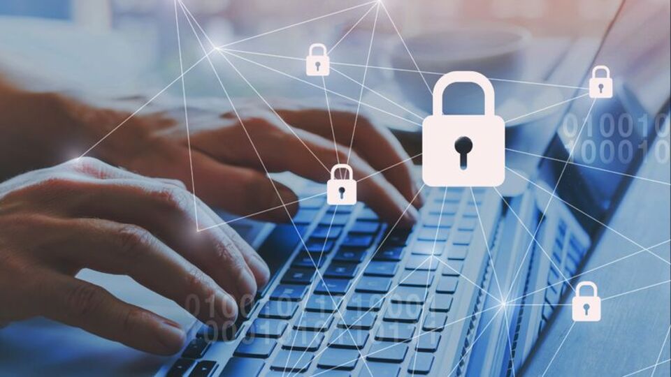 Microsoft, Çinli hackerlardan yararlandı