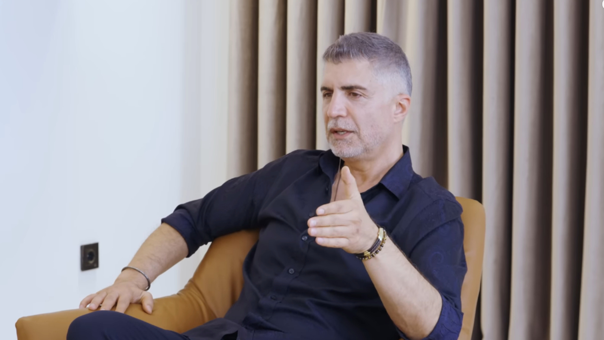 Özcan Deniz'den Şaşırtan İtiraf: 'O Kadını Bugün de Bulurum!'