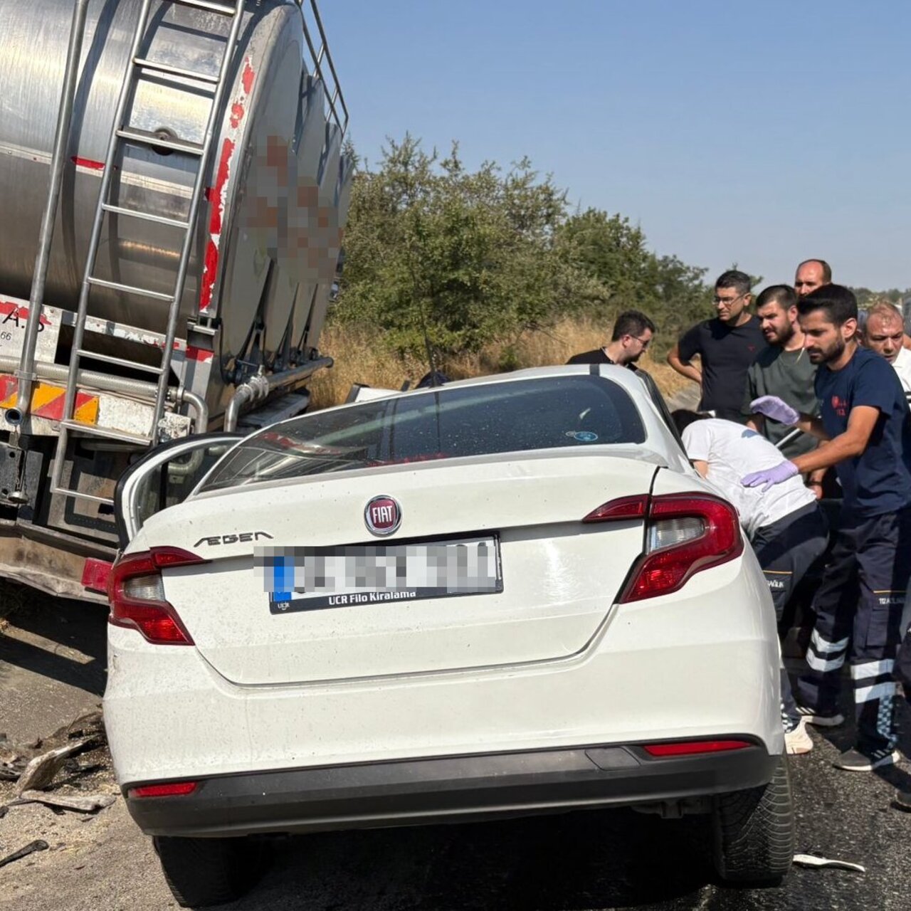 Kamyon katliamı! 4 kişi öldü!
