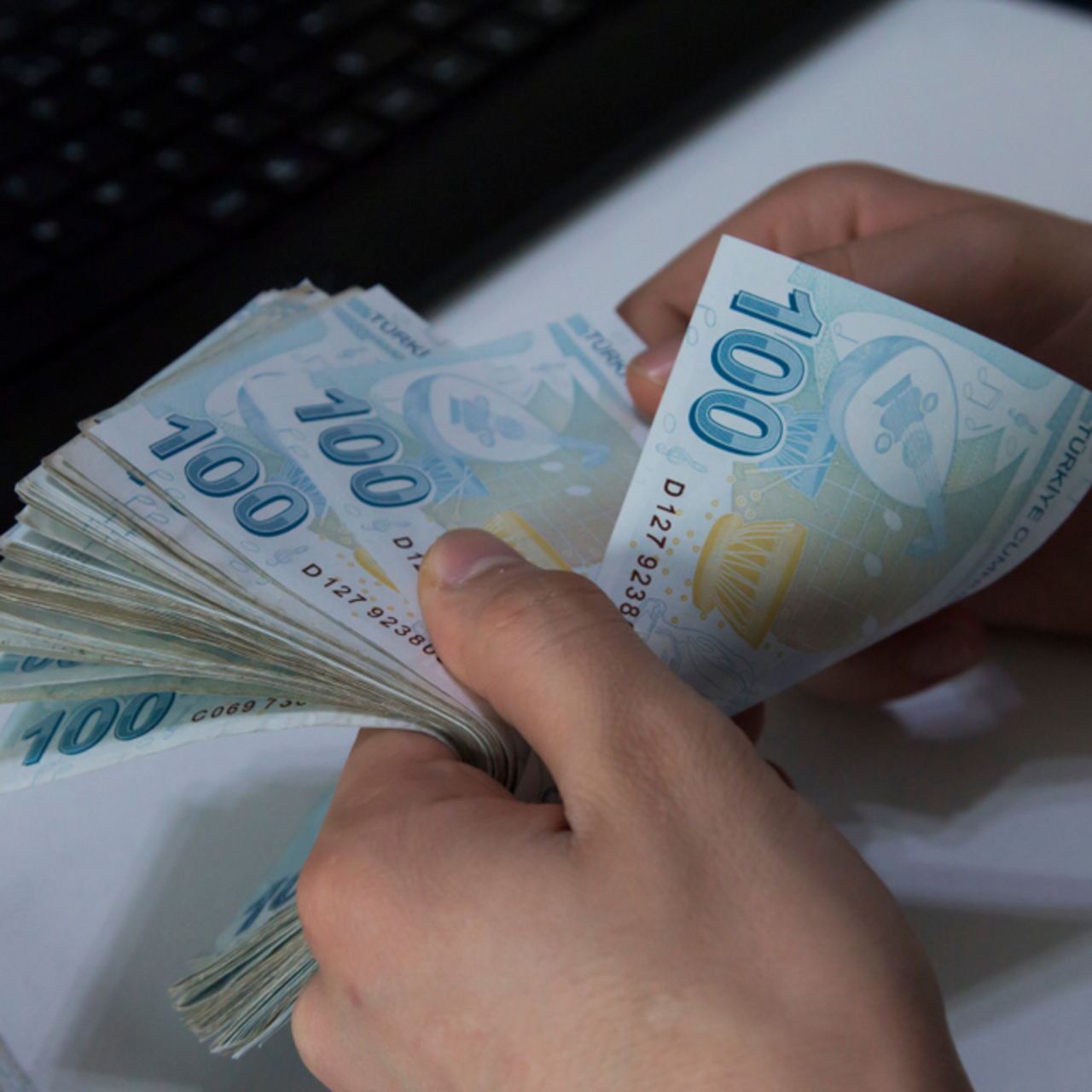 Kamu işçilerinin toplu sözleşmesinde flaş gelişme
