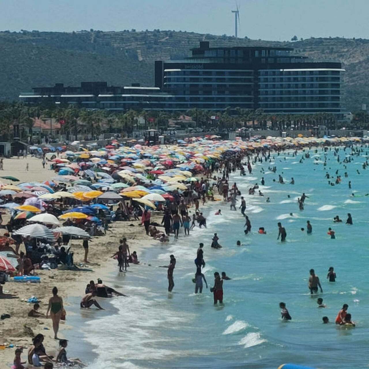 Çeşme'nin 10 günlük suyu kaldı