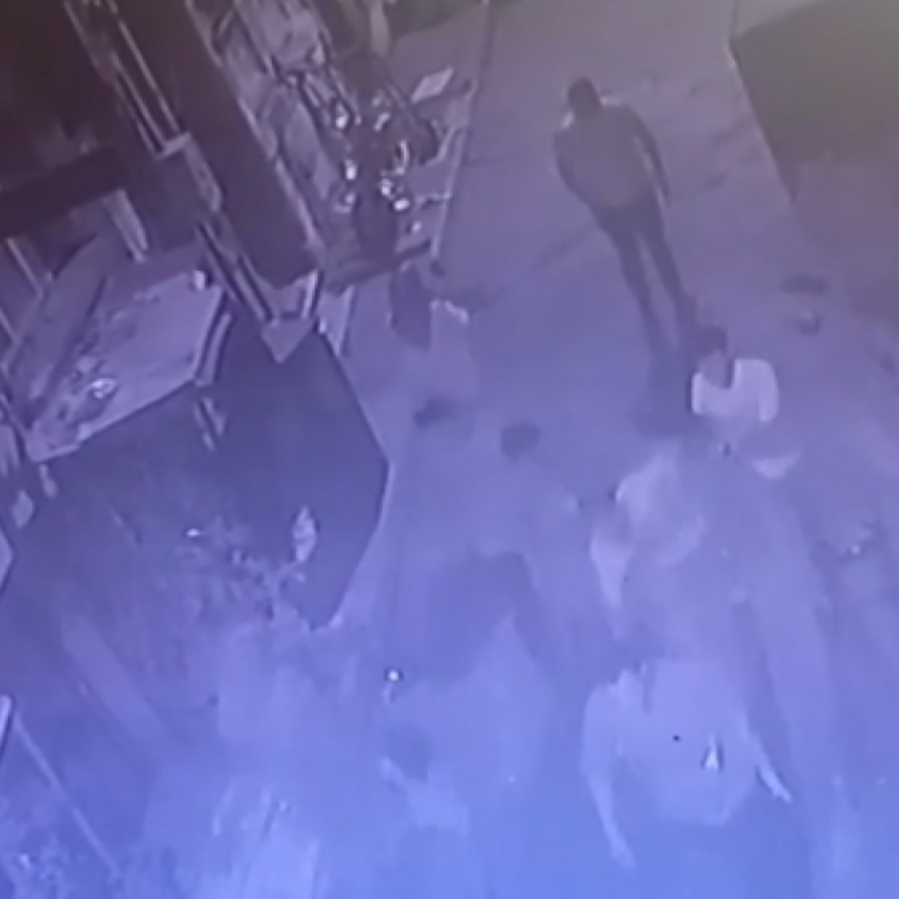 Seyyar satıcı yer kavgasında öldürüldü!
