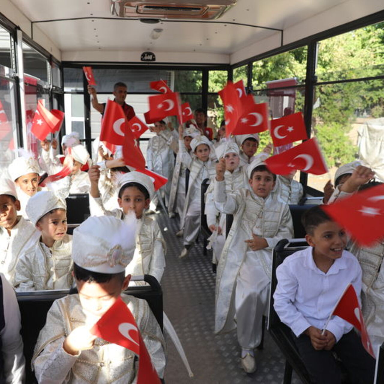 Edirne'de sünnet şöleni düzenlendi