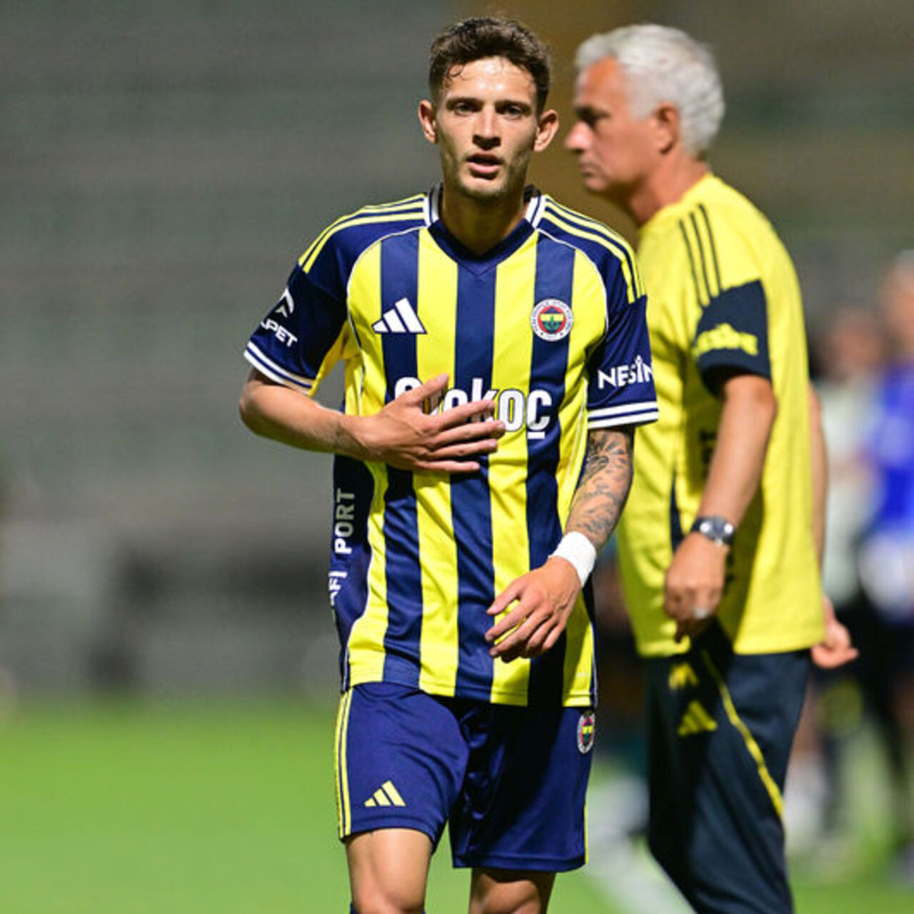 Szymanski rüzgarı: Mourinho'dan yeni karar!