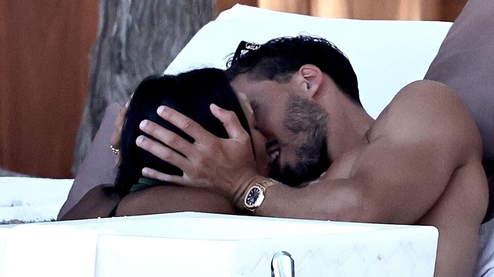 65 milyon Euro'luk adamın romantizmi