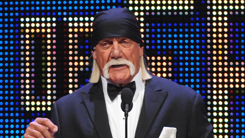 Hulk Hogan hayatını kaybetti