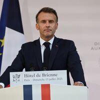 Macron: Filistin devletini tanıyacağız