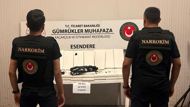 Hakkari'de 300 kilogram afyon sakızı ele geçirildi