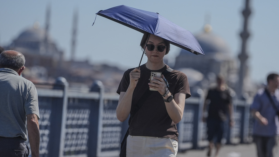 Sıcak ve rüzgarlı!