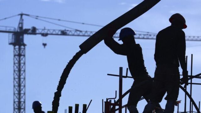 Sektörel güven hizmette ve perakende de azaldı, inşaatta arttı