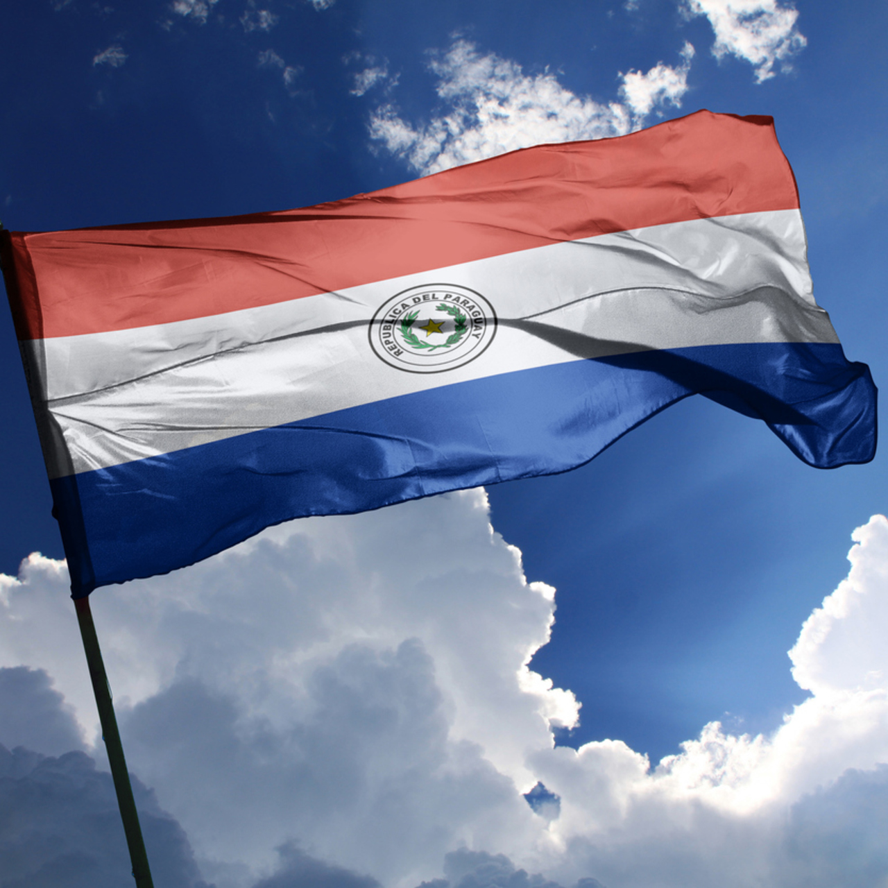 Paraguay bayrağı nedir?