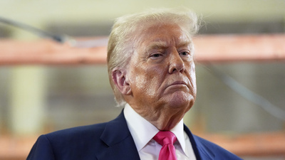 Trump: Macron'un sözünün bir ağırlığı yok