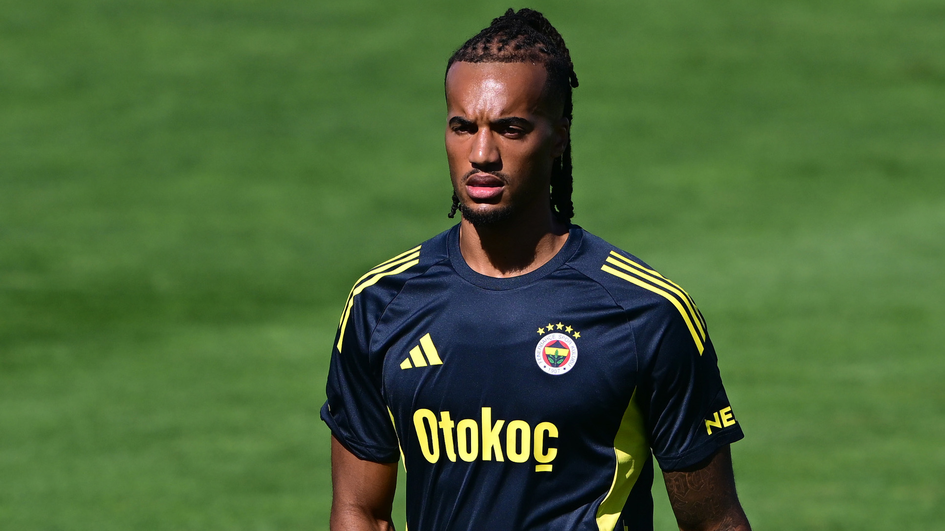 Archie Brown: 'Bu Formayı Giyerek Kalbim Gururla Çarpıyor!'