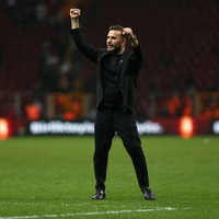Okan Buruk'tan transfer ve ayrılık açıklaması!