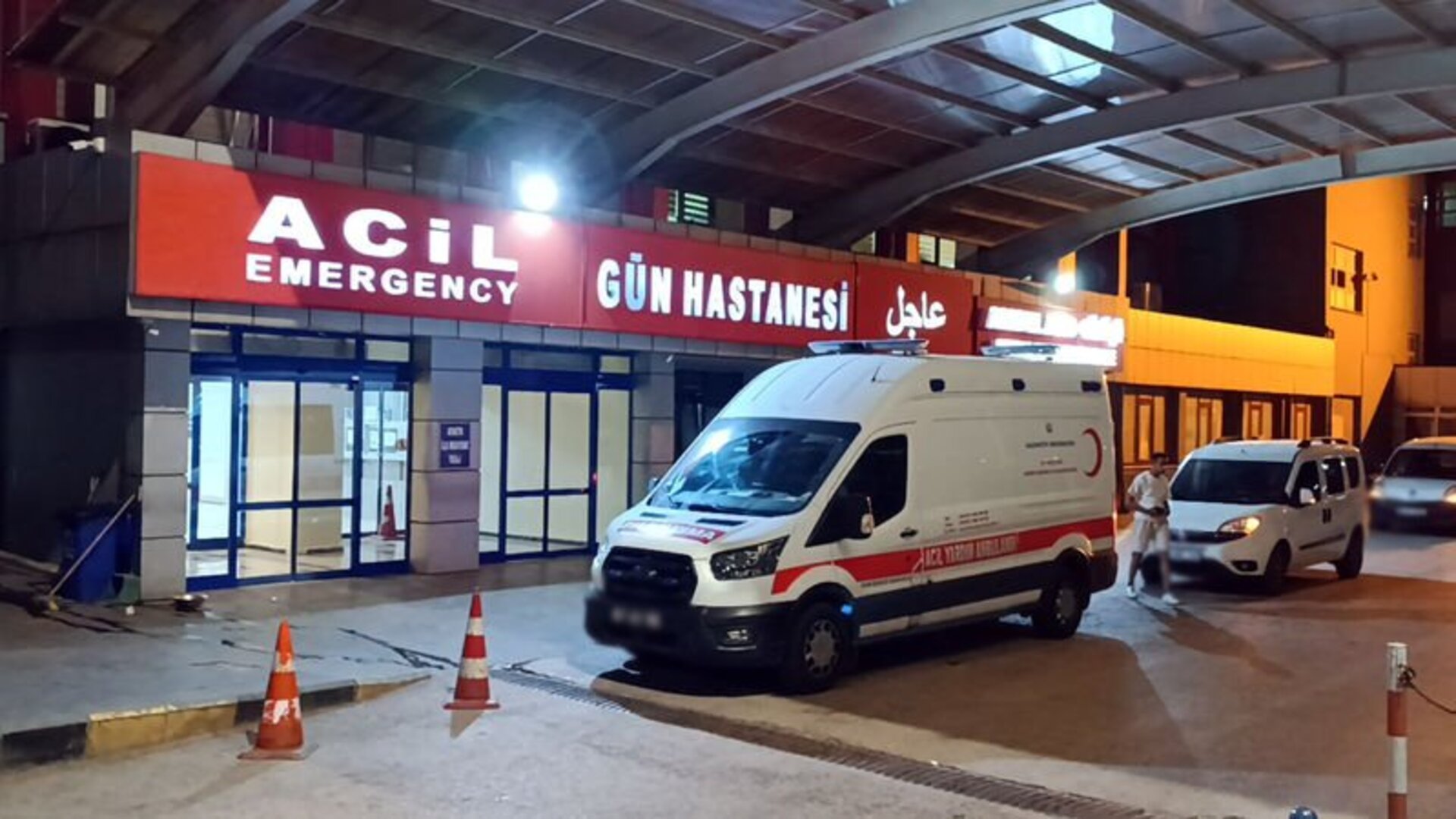 Gaziantep'te Altın Hırsızları ile Polis Arasında Ateşli Çatışma: 4 Polis Yaralandı!