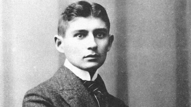 D&uuml;nya, h&acirc;l&acirc; "Kafka d&uuml;nyası"