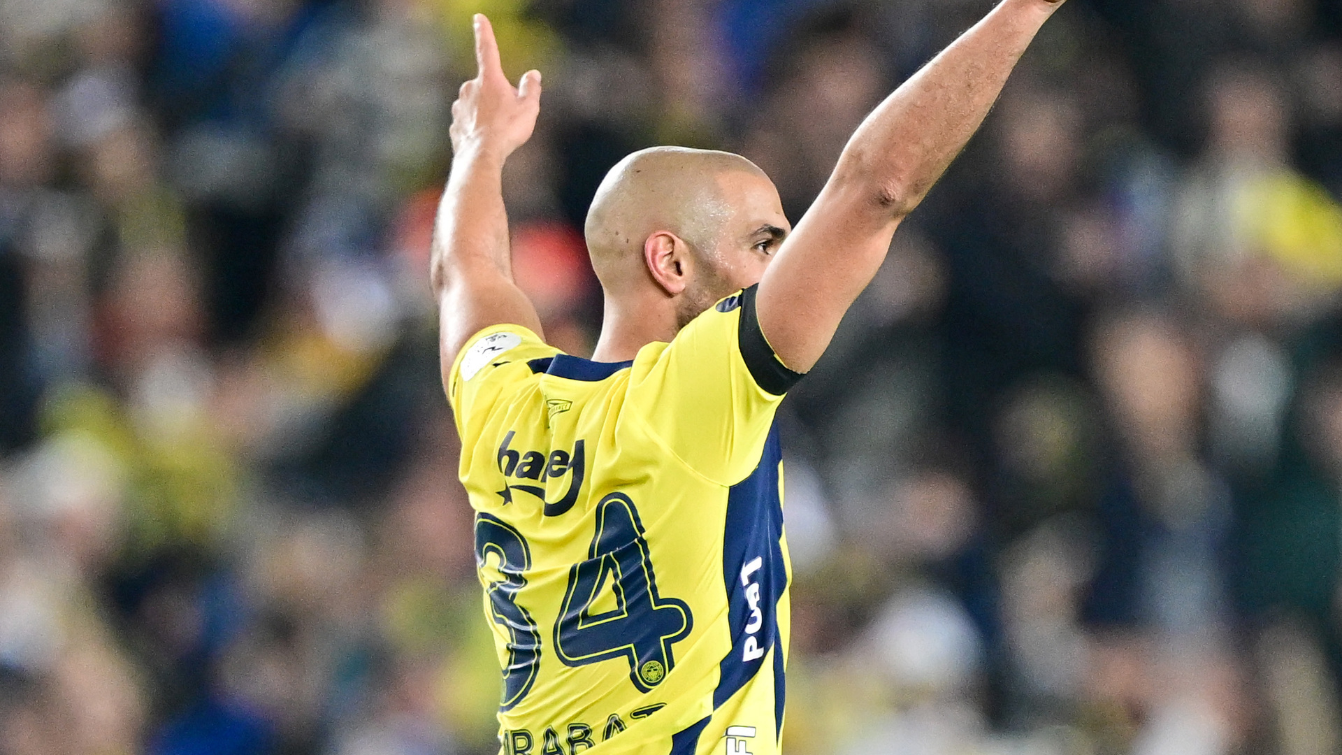 İtalya'dan Bomba İddia: Amrabat ve Douglas Luiz Takasında Son Durum!