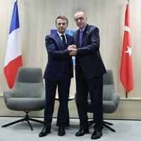 Cumhurbaşkanı Erdoğan Macron ile görüştü