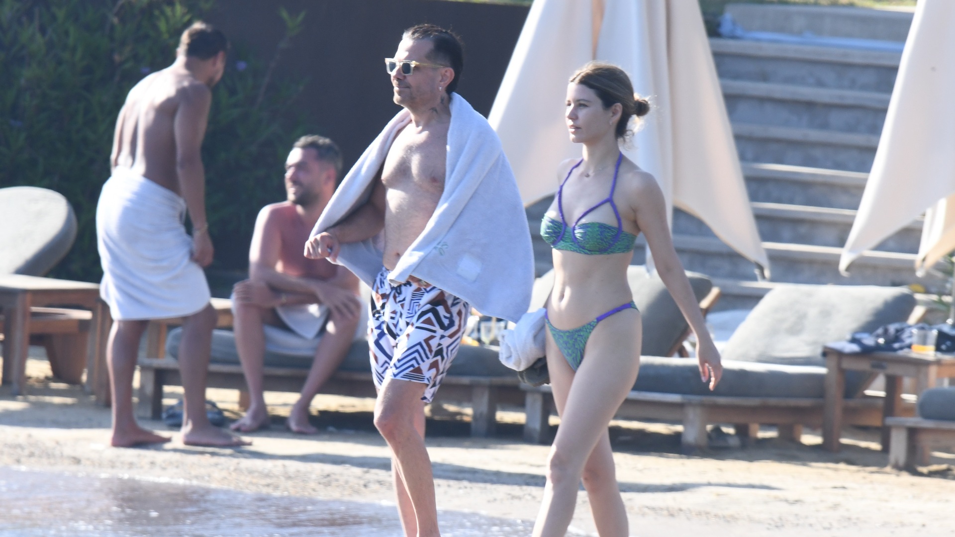 Kenan Doğulu ve Beren Saat'ten Estetik Şov! 10 Numara İmaj Değişimiyle Gündem Oldular