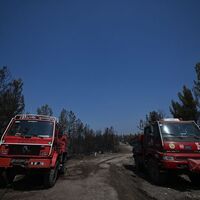 Karabük'te 6. gün, İzmir'de yeni yangın! Bakan Yumaklı son durumu aktardı