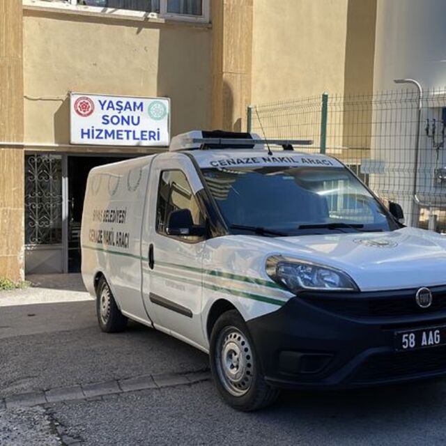 Sivas'ta keneye bir kurban daha