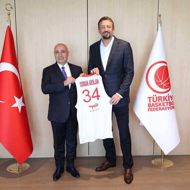 Halkbank Genel Müdürü Arslan'dan TBF Başkanı Türkoğlu'na ziyaret