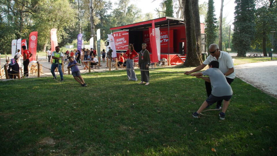 Geleneksel Oyunlar Tırı Edirne'de