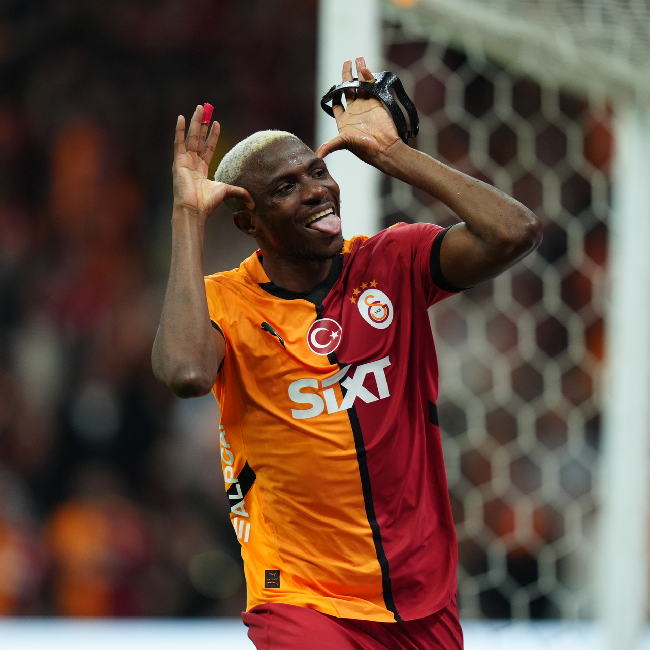Osimhen bugün açıklanabilir!