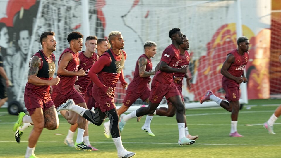 Galatasaray'da yeni sezon hazırlığı!