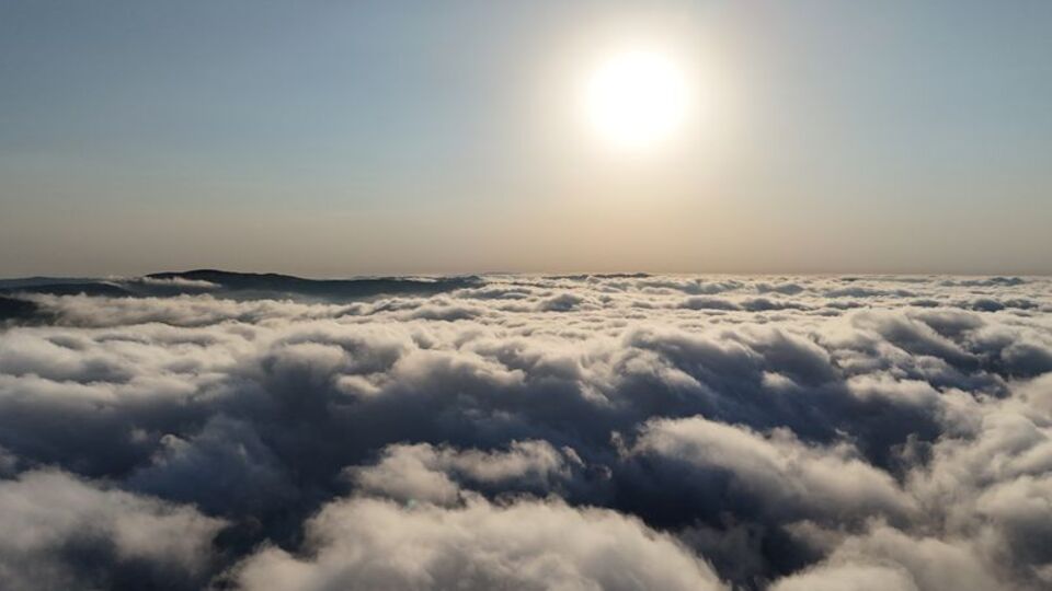 1650 rakımda 'sis denizi'